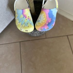 Girls Crocs. Size 3. Never Worn.